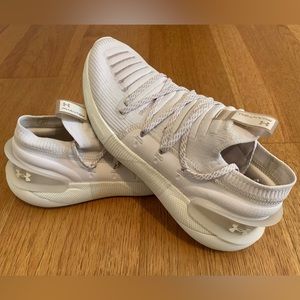 NEW Under Armour Hovr Phantom 3 Mens Size 10.5 color fog Sahara